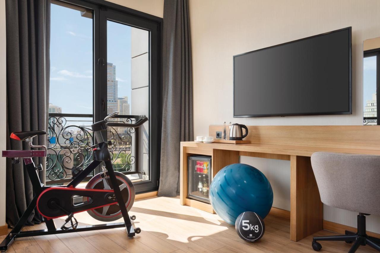 Tryp By Wyndham Istanbul Atasehir Hotel Buitenkant foto