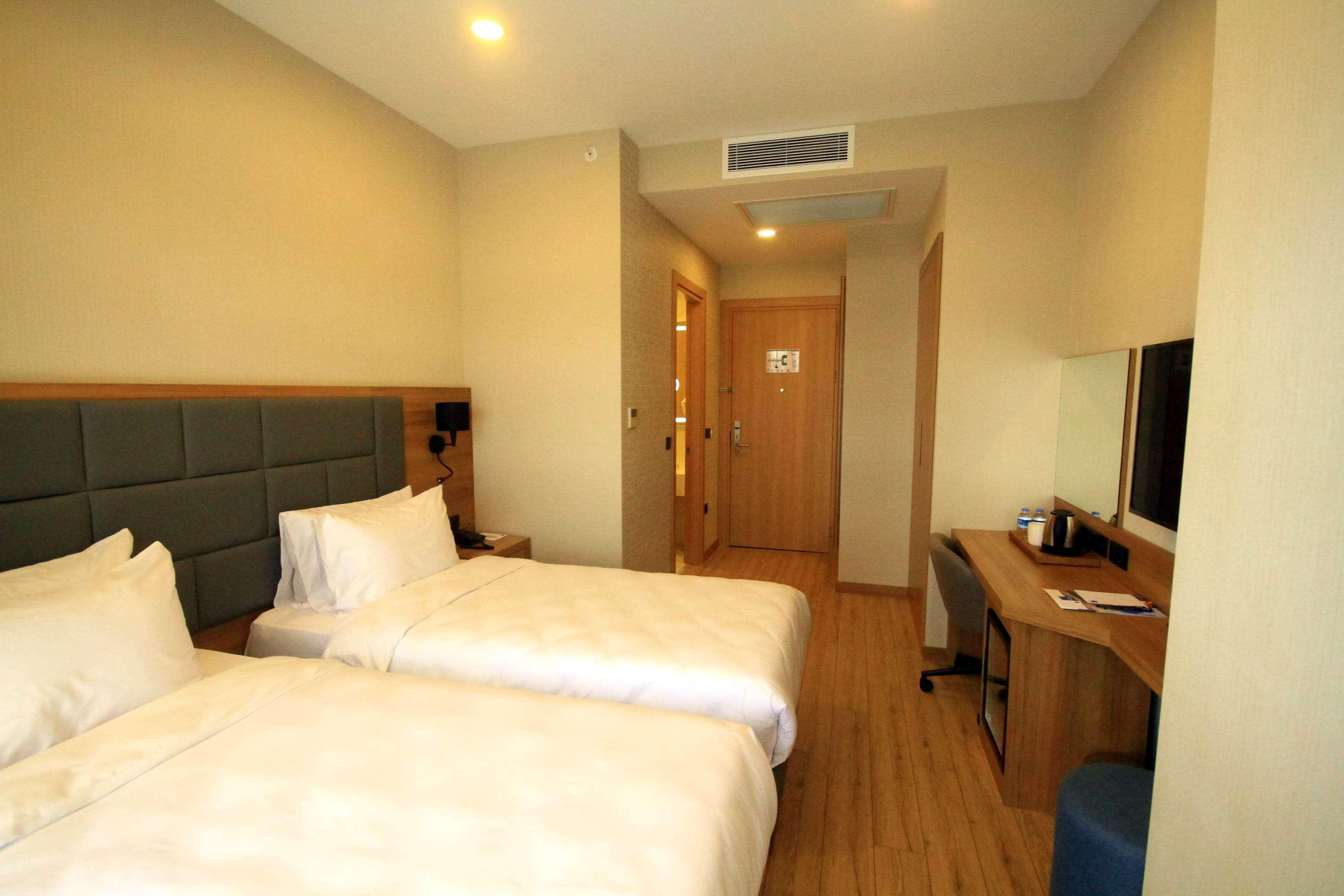 Tryp By Wyndham Istanbul Atasehir Hotel Buitenkant foto