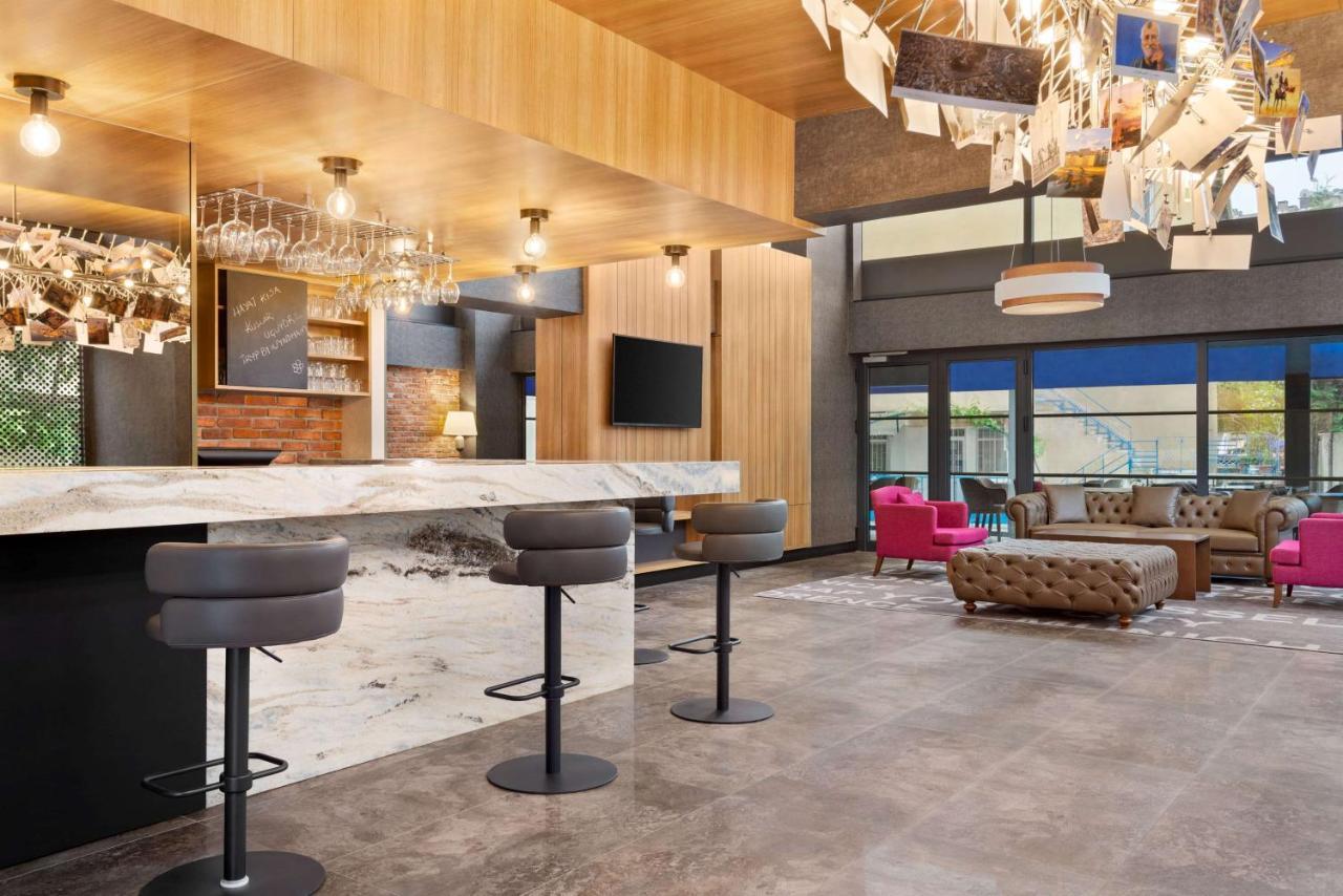 Tryp By Wyndham Istanbul Atasehir Hotel Buitenkant foto