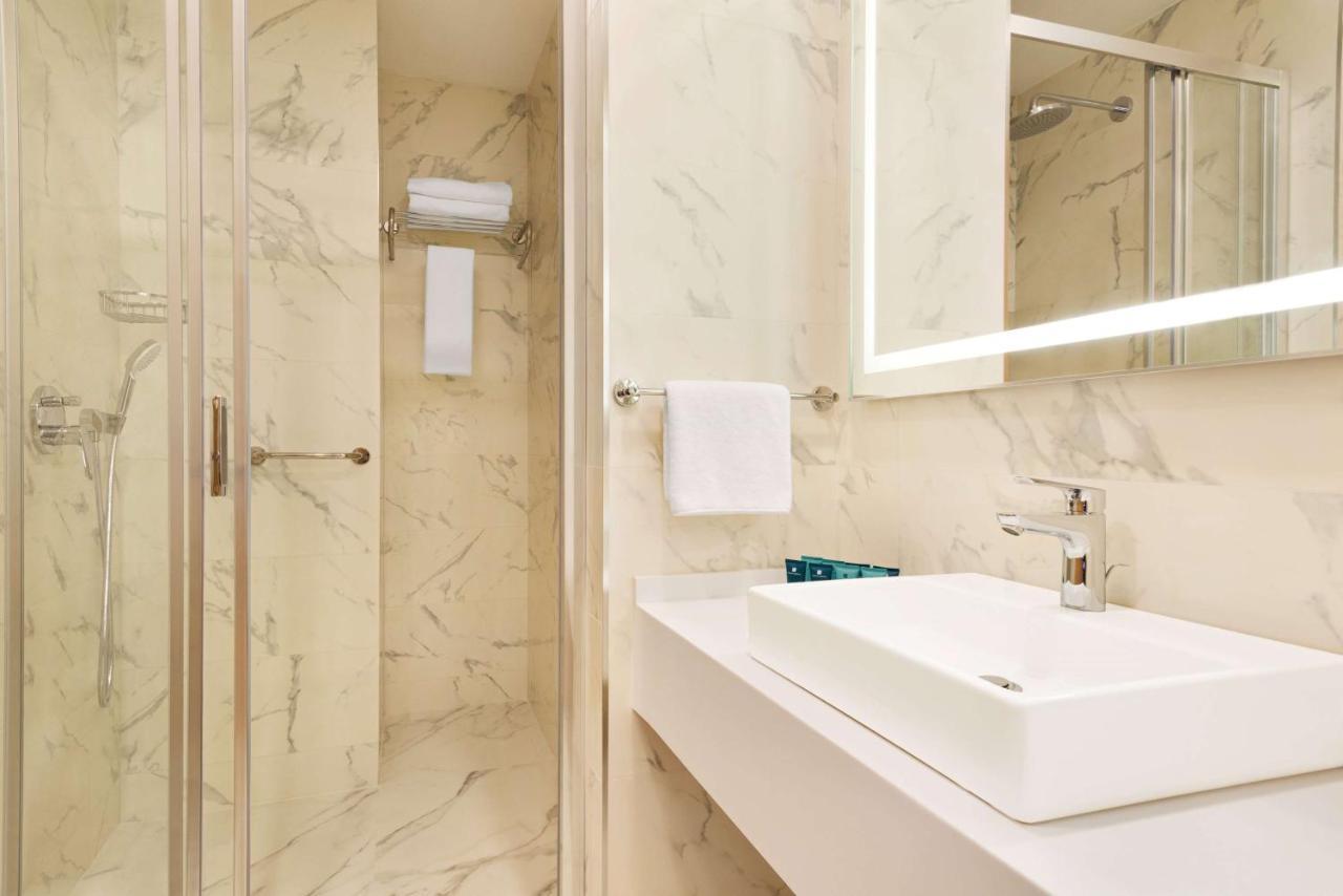 Tryp By Wyndham Istanbul Atasehir Hotel Buitenkant foto